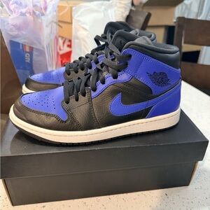 Nike Air Jordan Mid Blackhyper Royal Size